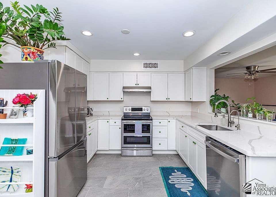 1272 W 13th St, Yuma, AZ 85364 | Zillow
