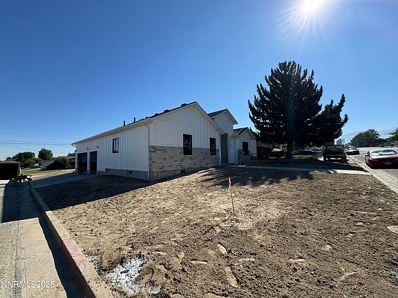 3rd image of 5270 Marla Dr #14