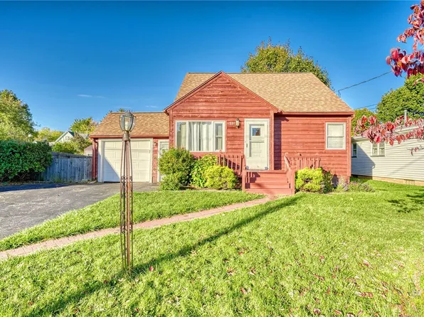 53 Bennett Ave, Rochester, NY 14609