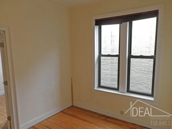 298 12th St #2RT, Brooklyn, NY 11215