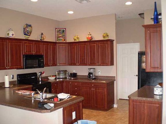 4th image of 1103 Westchester Drive
