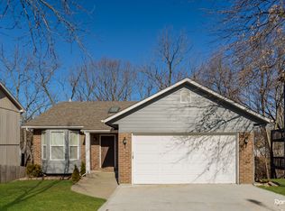 8712 NW 81st Ter, Kansas City, MO 64152