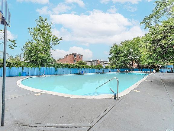 5th image of 1213 Avenue Unit A27
