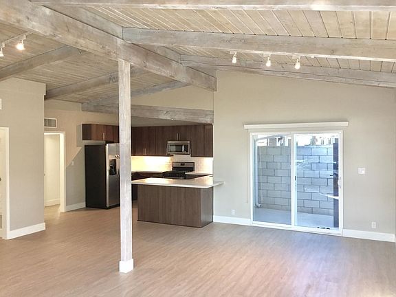 3rd image of 405 S Baldwin Ave APT 1