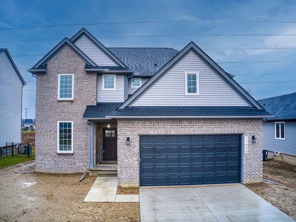 71658 Dolores Dr, Bruce Township, MI 48065