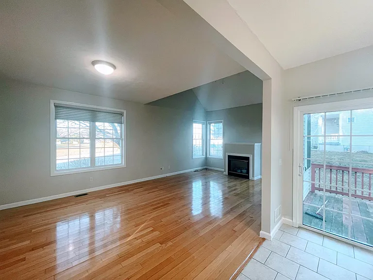 73 Odonnell Ave — Photo 2