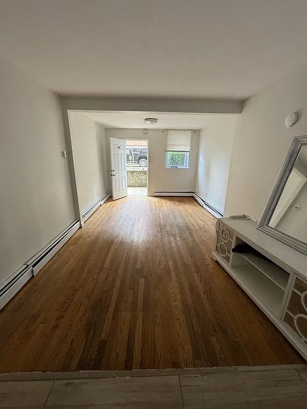 Studio, $1,350 — Photo 1