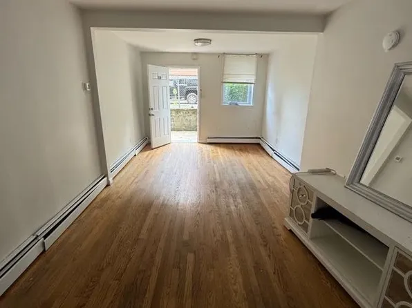 970 Broadway, Bayonne, NJ