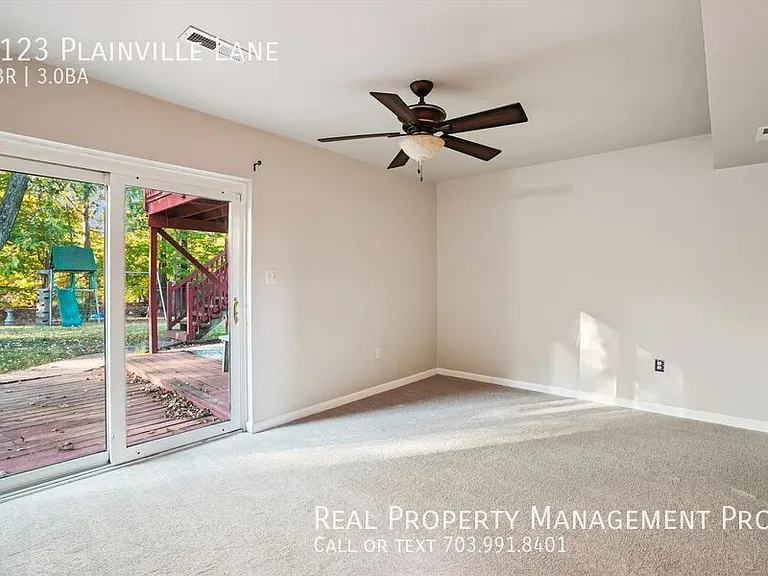6123 Plainville Ln — Photo 14