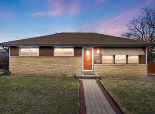 3574 S 84th St, Milwaukee, WI 53228