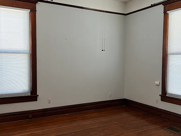 1001 S Highland Park Ave — Photo 31