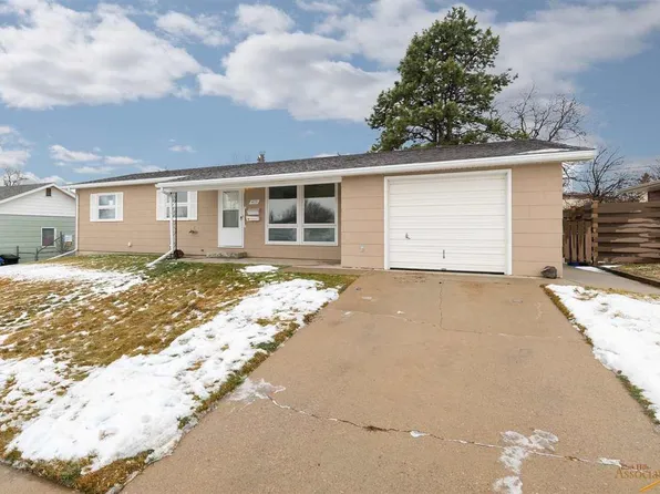 419 E College Ave, Rapid City, SD 57701
