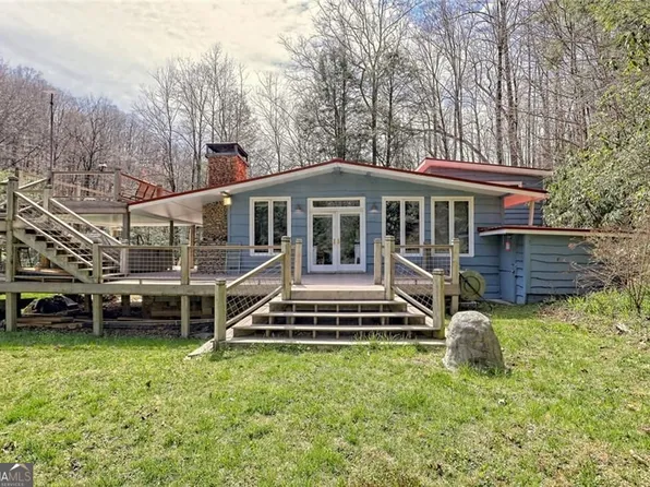 2960 Tate City Rd, Hayesville, NC 28904