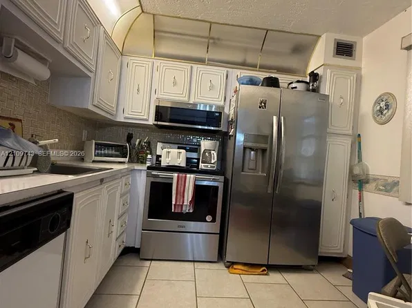 2811 Somerset Dr APT 117, Fort Lauderdale, FL 33311