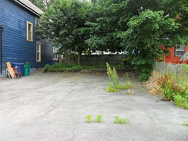 2nd image of 115 Vermont St