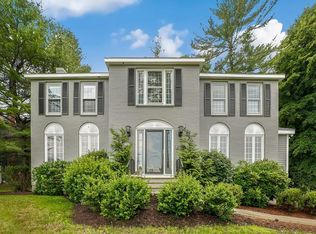 234 Rolling Meadow Dr, Holliston, MA 01746