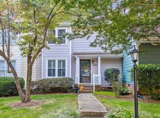 1502 Edgeside Ct, Raleigh, NC 27609