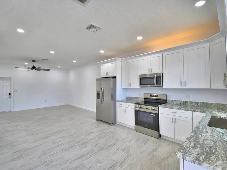 7951 Sarasota Dr #A — Photo 8