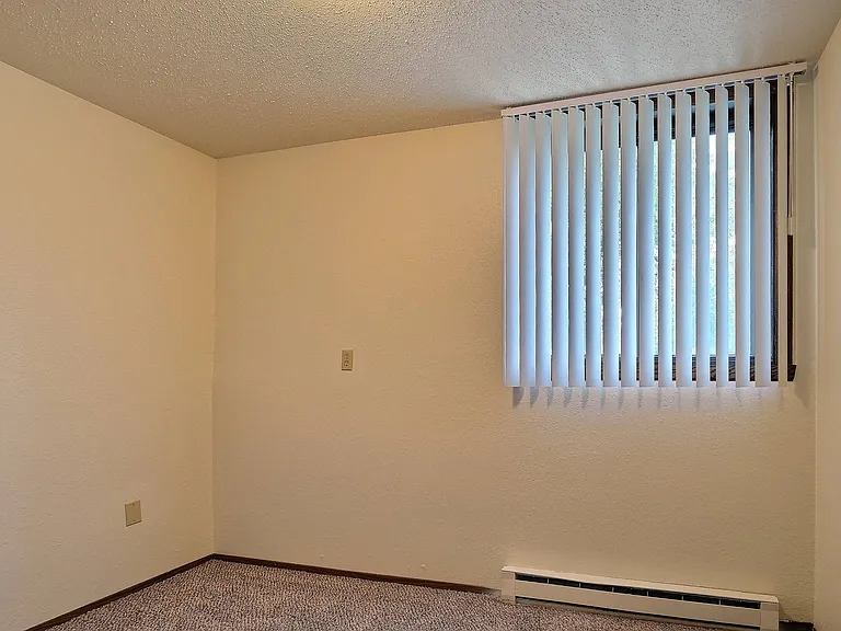 Fargo, Pacific Park II Apartments | Bedroom