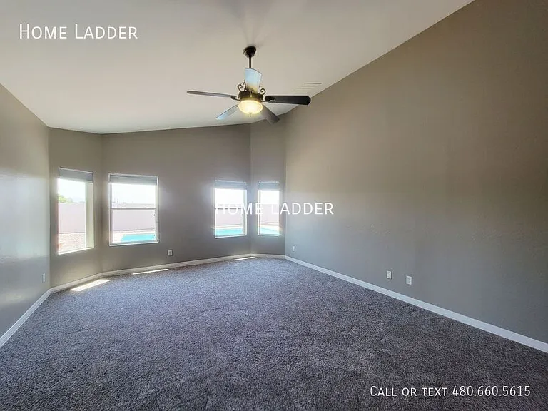 9030 S 10th Dr — Photo 17