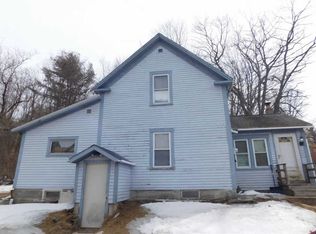 51 Rines Rd, Sanbornville, NH 03872