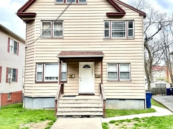 242 3Rd St, Hackensack City, NJ 07601