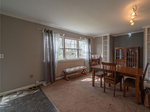 4th image of 37 Highland Dr