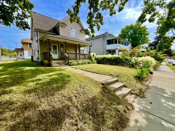 1802 Madison Ave SE, Grand Rapids, MI 49507