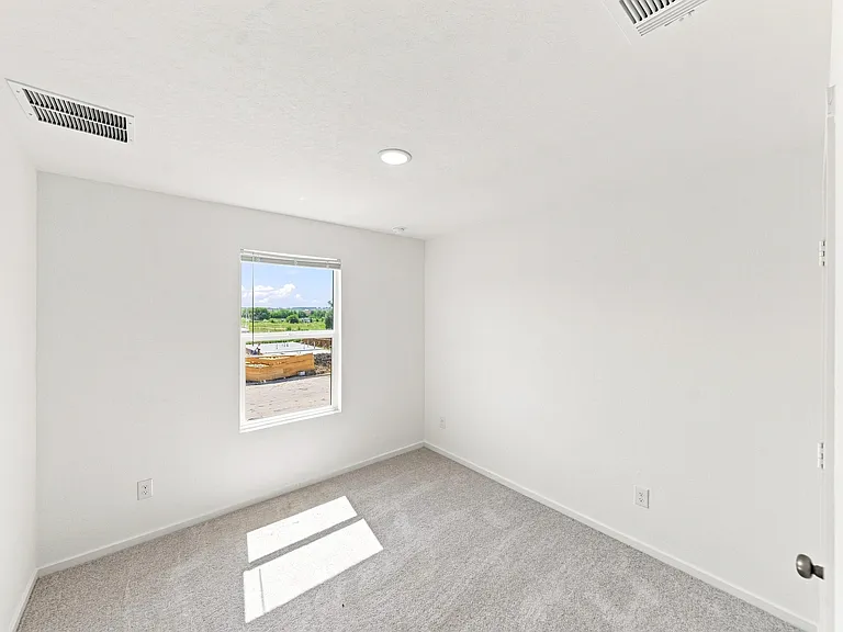 233 Pastar Fls — Photo 29
