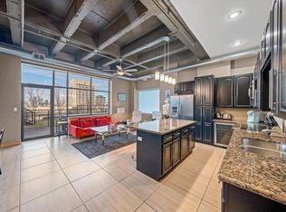 2940 Baltimore Ave APT 1101, Kansas City, MO 64108