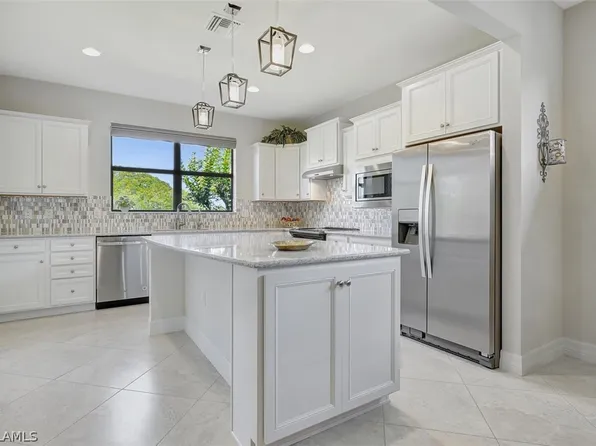 12020 Moorhouse Pl, Fort Myers, FL 33913