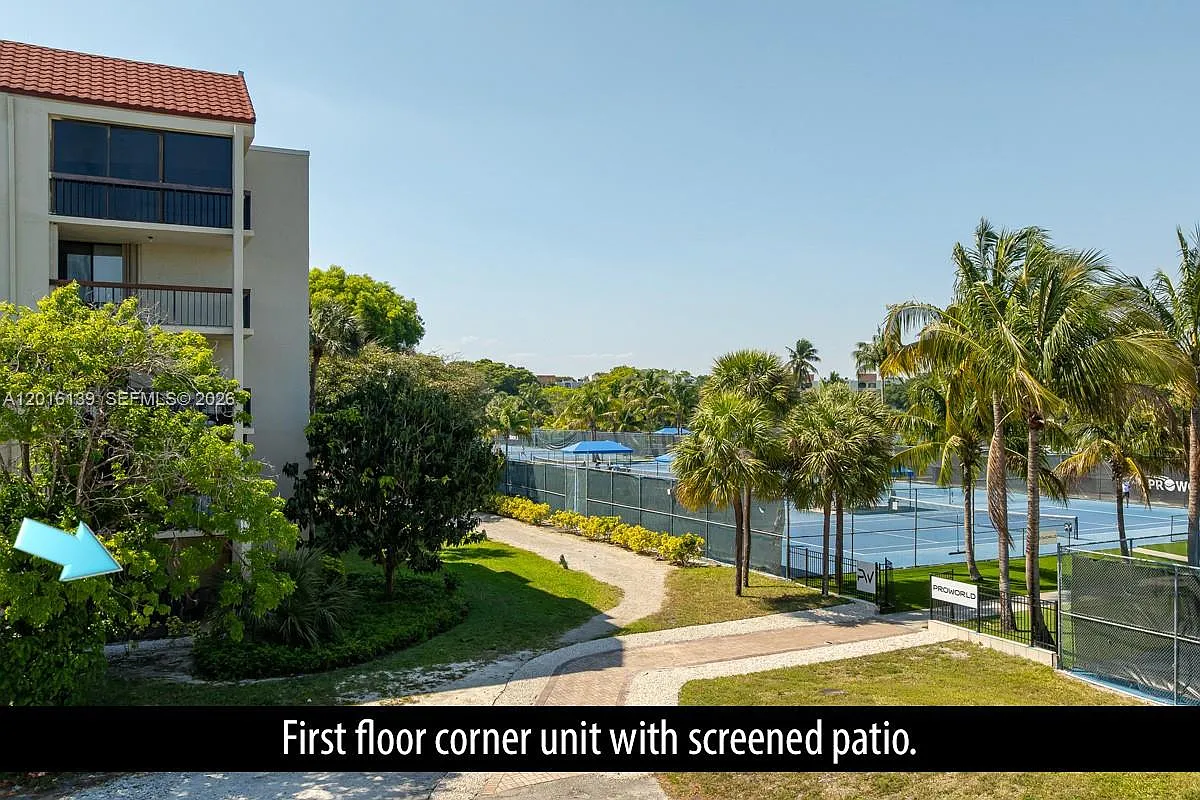 Building Photo - 825 Egret Cir #110