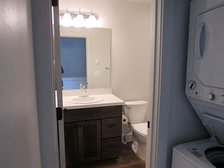 25 Appleway Dr #2 — Photo 7