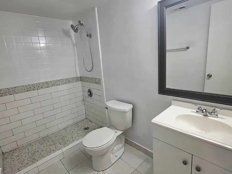 2470 Lakeway Branch Dr #907 — Photo 12