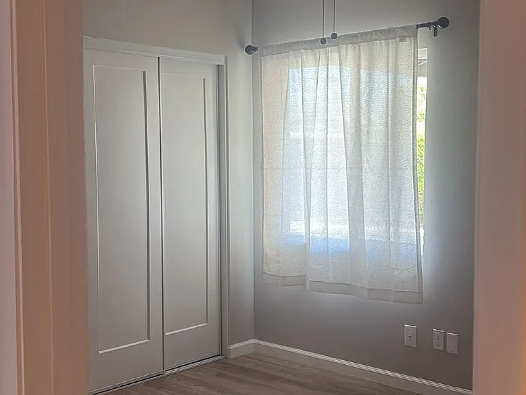 2722 W Monte Ave — Photo 6