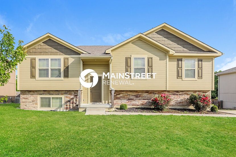 1st image of 410 Golfview Dr