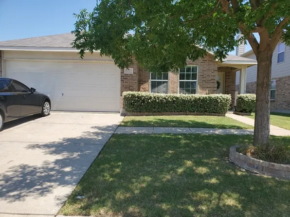 12752 Pricklybranch Dr, Fort Worth, TX 76244