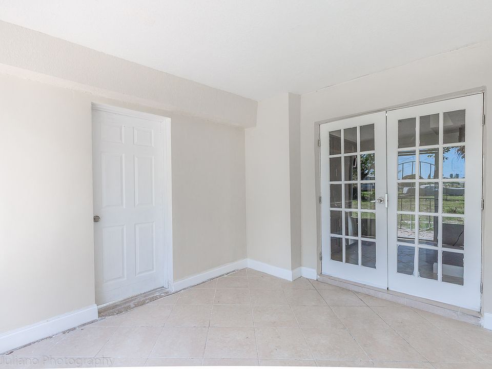 1st image of 642 NW 5th St