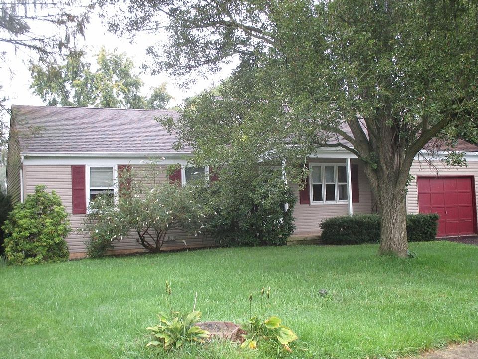 1st image of 237 Park Dr