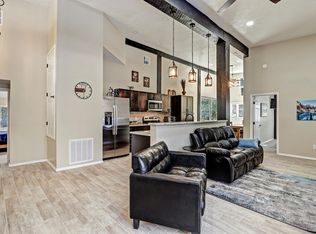 2 Valle Lindo Rd, Tijeras, NM 87059