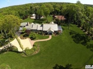 2315 Cedar Swamp Rd, Glen Head, NY 11545
