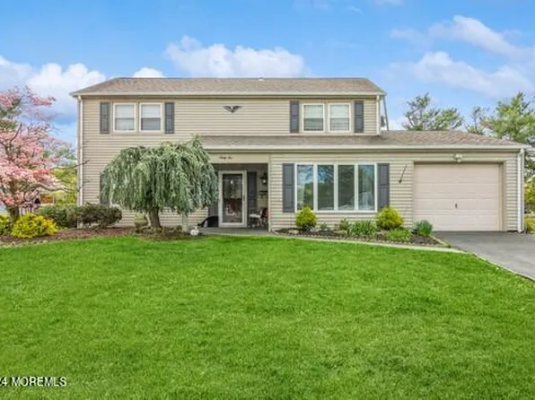 62 Bechstein Drive, Aberdeen, NJ 07747