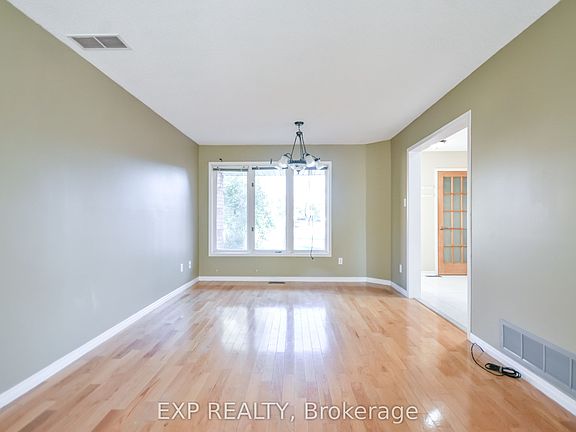3rd image of 157 Livingstone St W