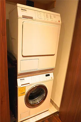 Rented by R New York | media 29