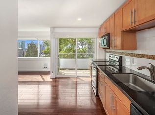 705 E Republican St APT 504, Seattle, WA 98102