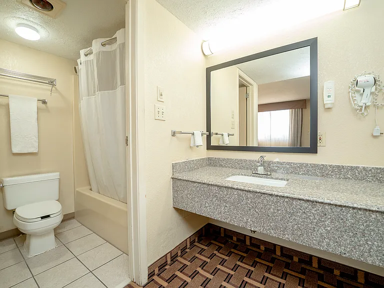 150 Skyline Dr #A — Photo 11