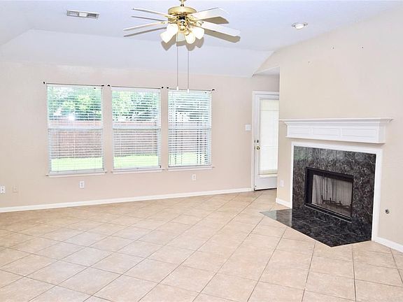 5th image of 3206 Stratford Pointe Dr