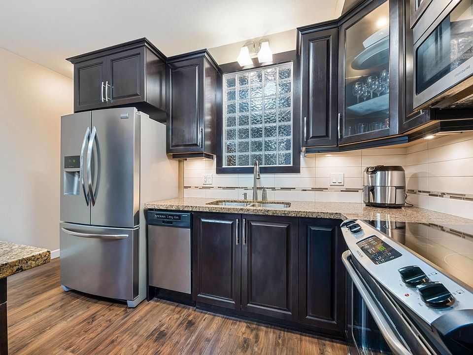 8288 207a St Langley BC Zillow