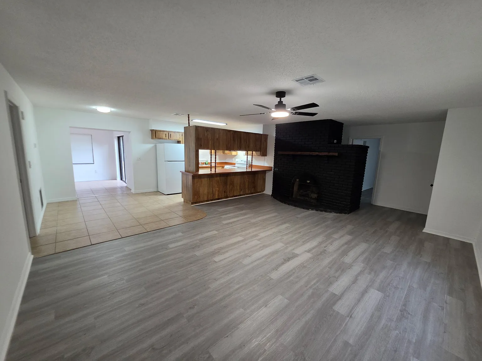 3 bed, 1525 sqft, $2,000 — Photo 4