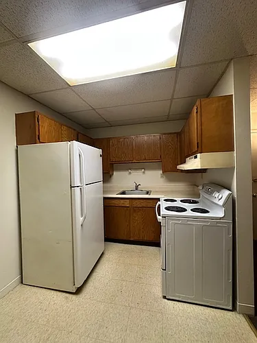 4 York St #13 Photo 1